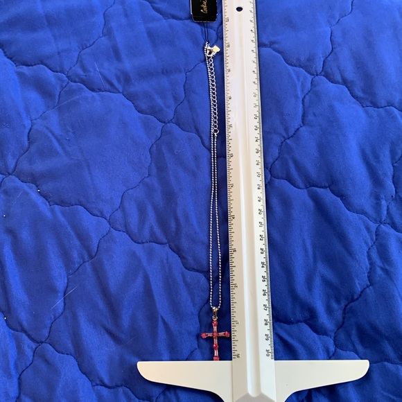 Cookie Lee pink cross necklace. - Picture 6 of 6